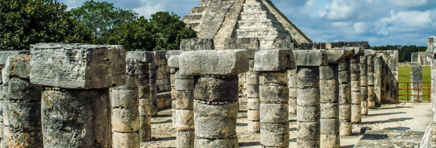 Excursion Chichen Itza : grande pyramide de Kukulcán